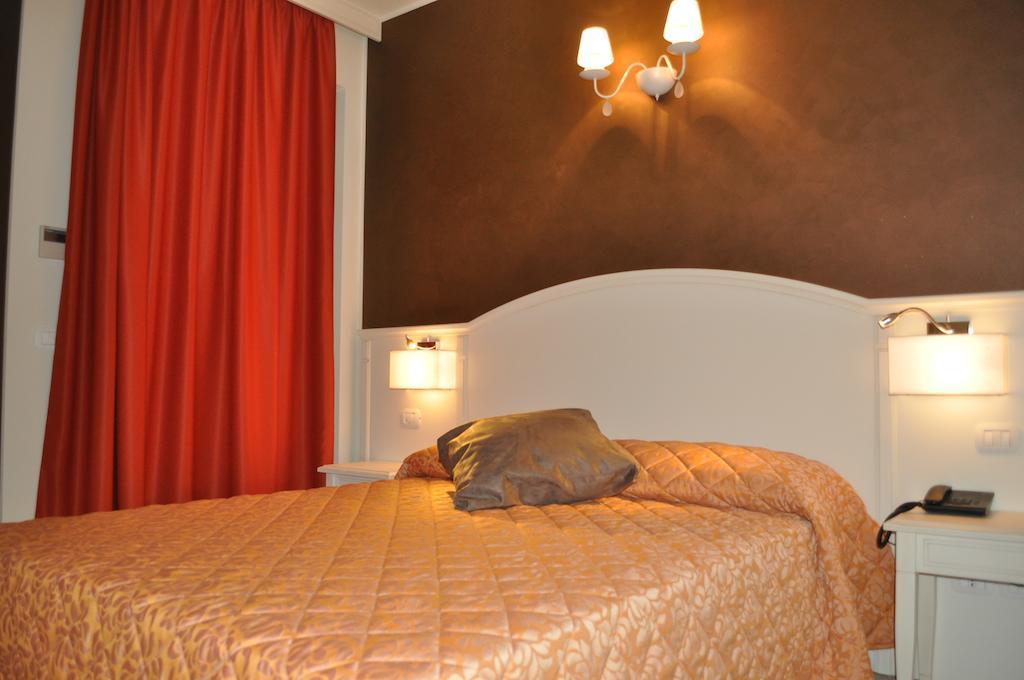 Hotel Centova Perugia Room photo