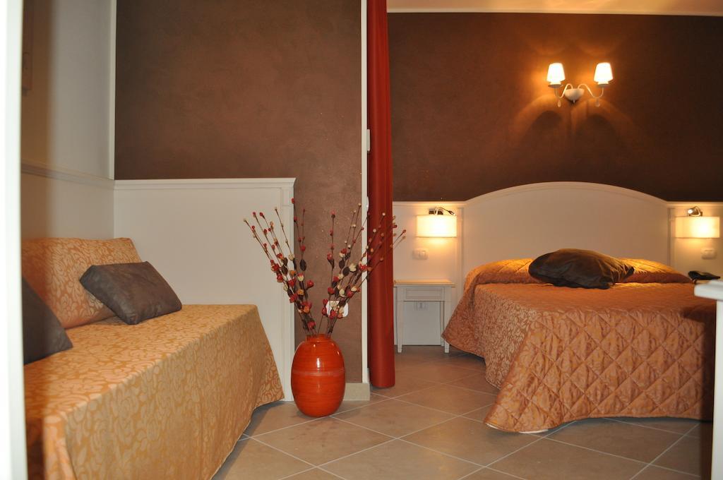 Hotel Centova Perugia Room photo