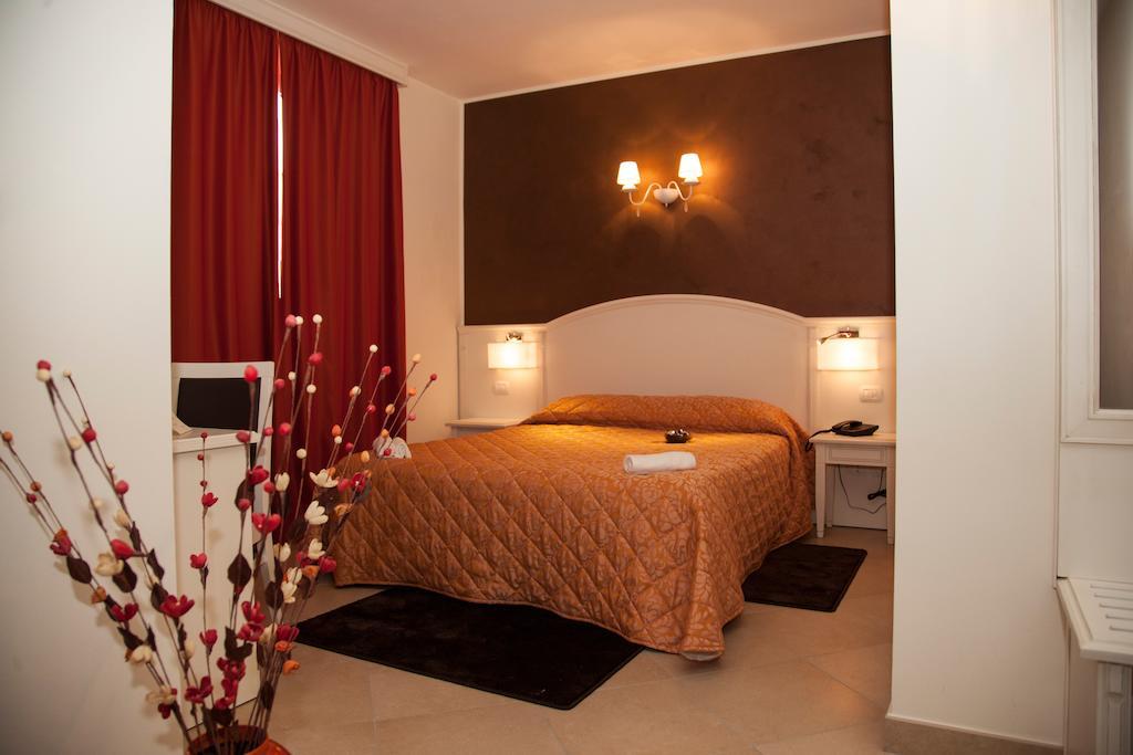 Hotel Centova Perugia Room photo